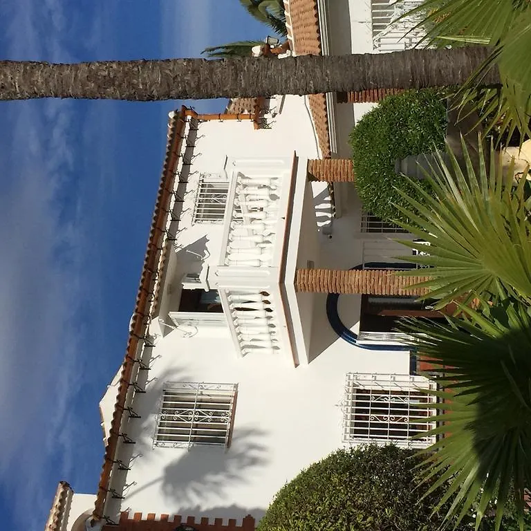 科尔蒂霍安达卢兹住宿加早餐旅馆 阿尔豪林格朗德 3*,  西班牙